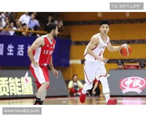 齐麟的崛起之路:从默默无闻到篮球赛场的璀璨明星 齐麟的崛起之路:从默默无闻到篮球赛场的璀璨明星