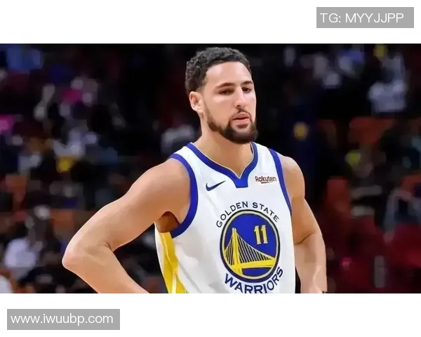 克莱汤普森的篮球传奇之路与勇士队的辉煌成就探讨